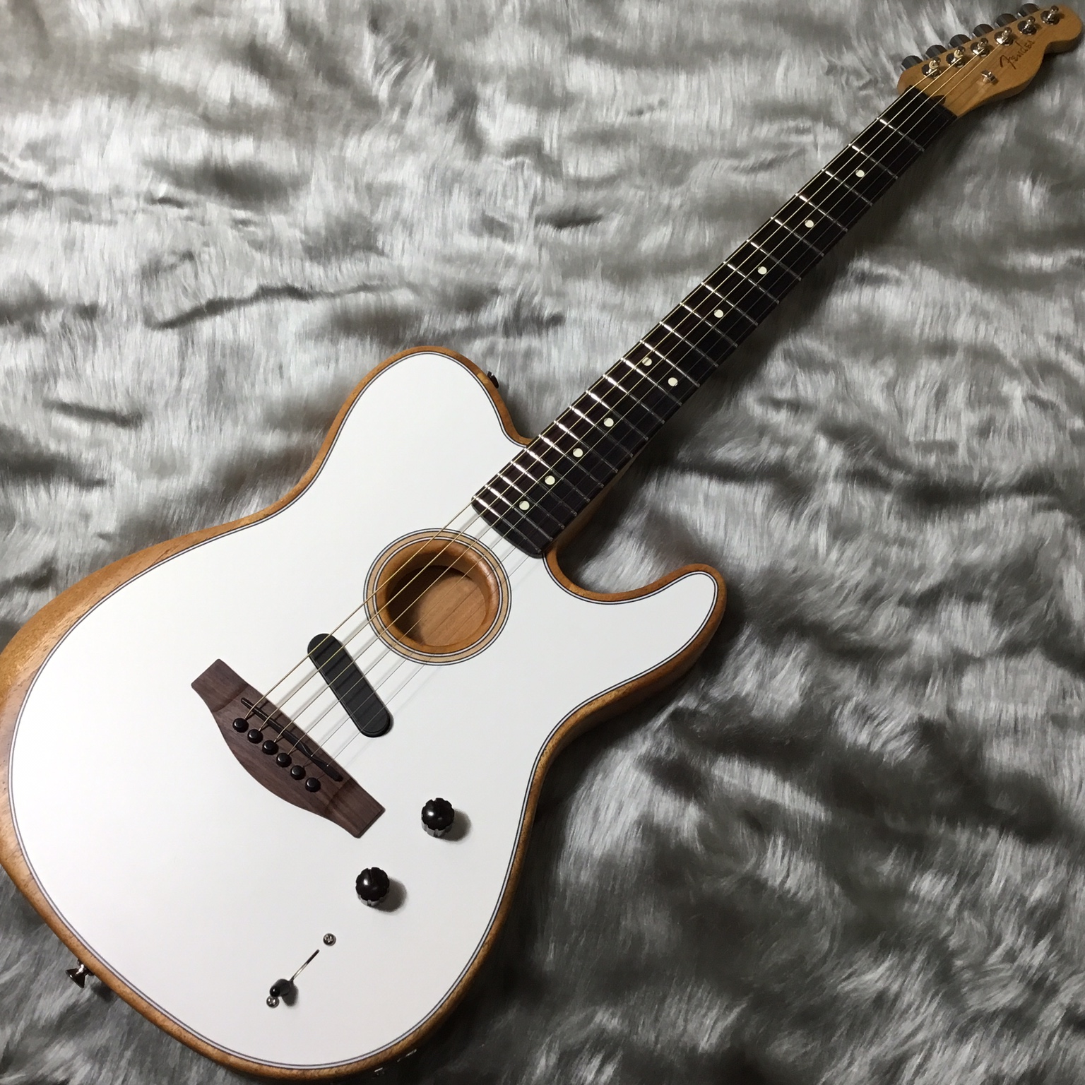 【ギターレビュー】Fender ACOUSTASONIC PLAYER TELECASTER｜島村楽器 名古屋mozoオーパ店