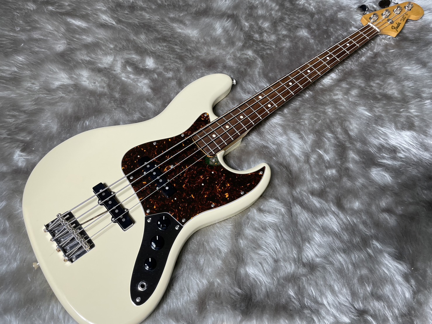 エレキベースFenderJAPAN/JB62-US