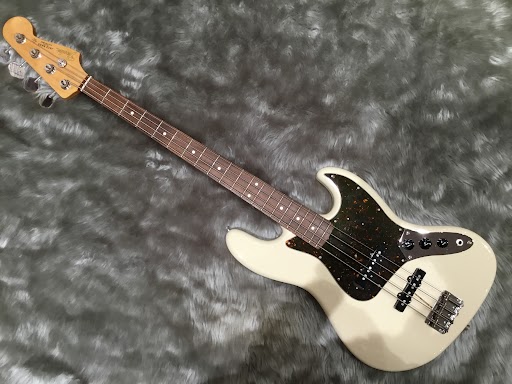 Fender JapanJB62-US