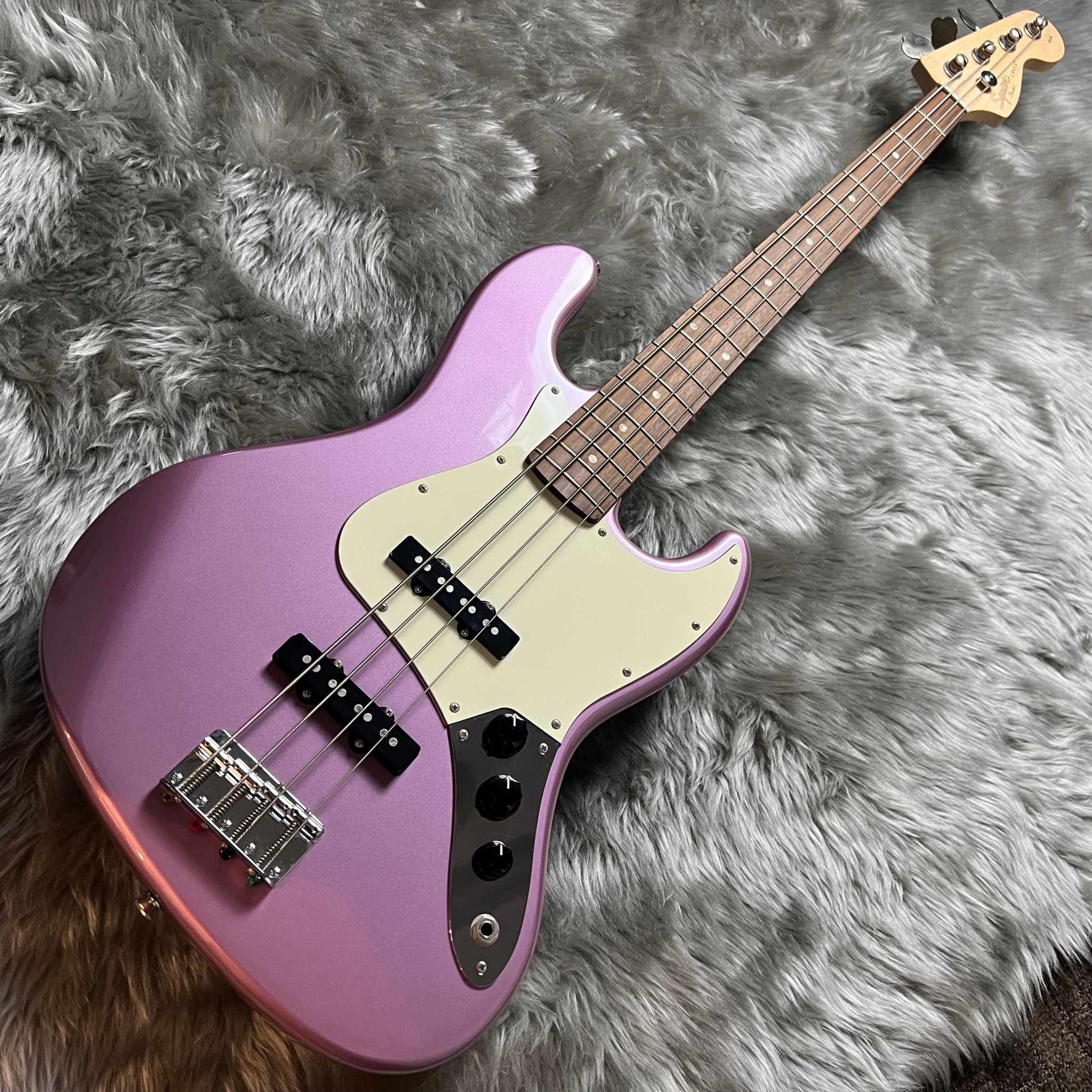 Squier by FenderAFFINITY JB BGM