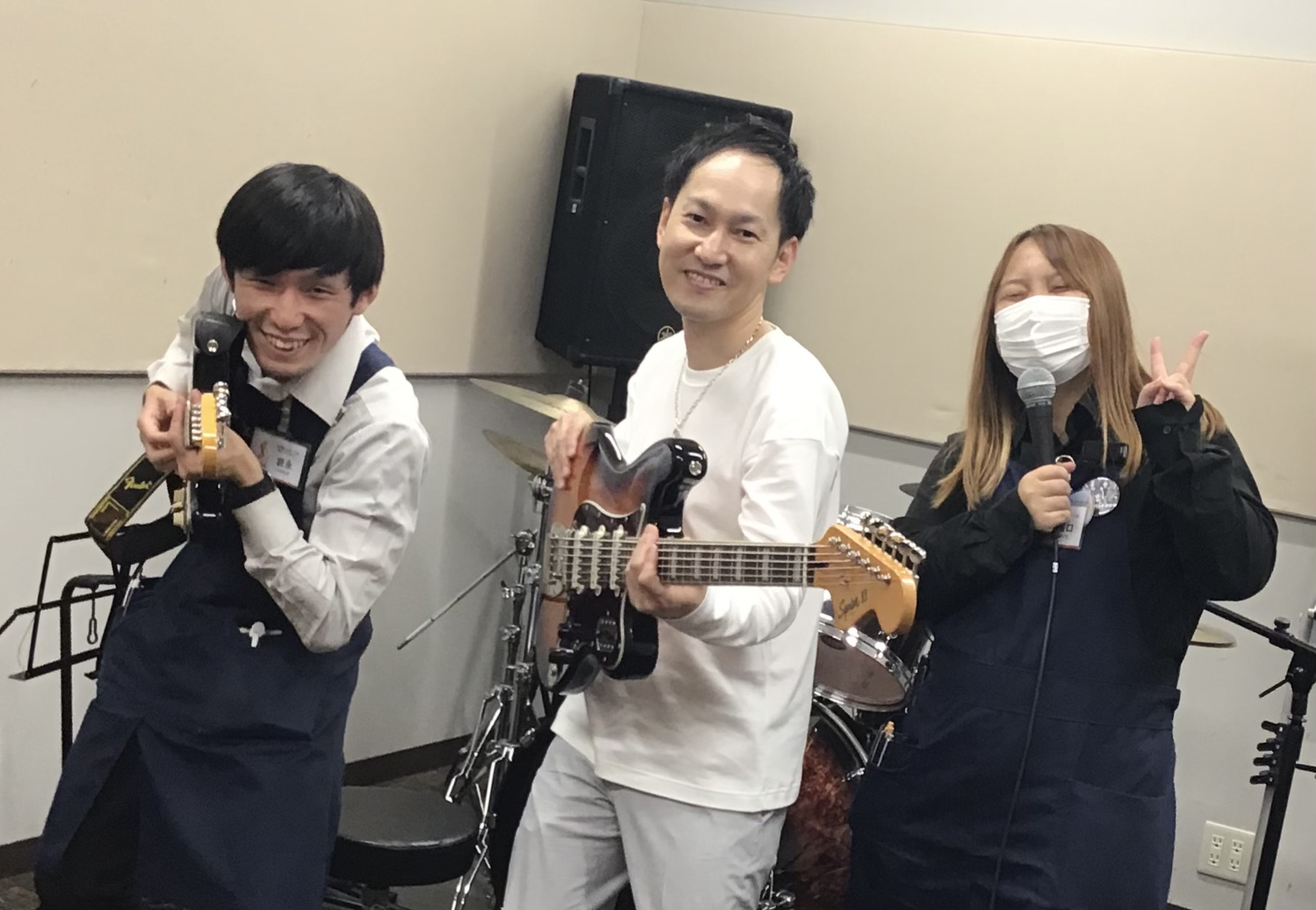 こんにちは。名古屋mozoオーパ店イベント担当の岩永です。 久しぶりのOPEN MIC CLUBを開催しました。スタッフ岩永が名古屋mozoオーパ店に赴任してから初めての開催となりました！ 参加者は「ハネダカズマサ」さんで、初めてモゾ店に参加されました。今回、見慣れないデザインの6弦ベースを持参して […]