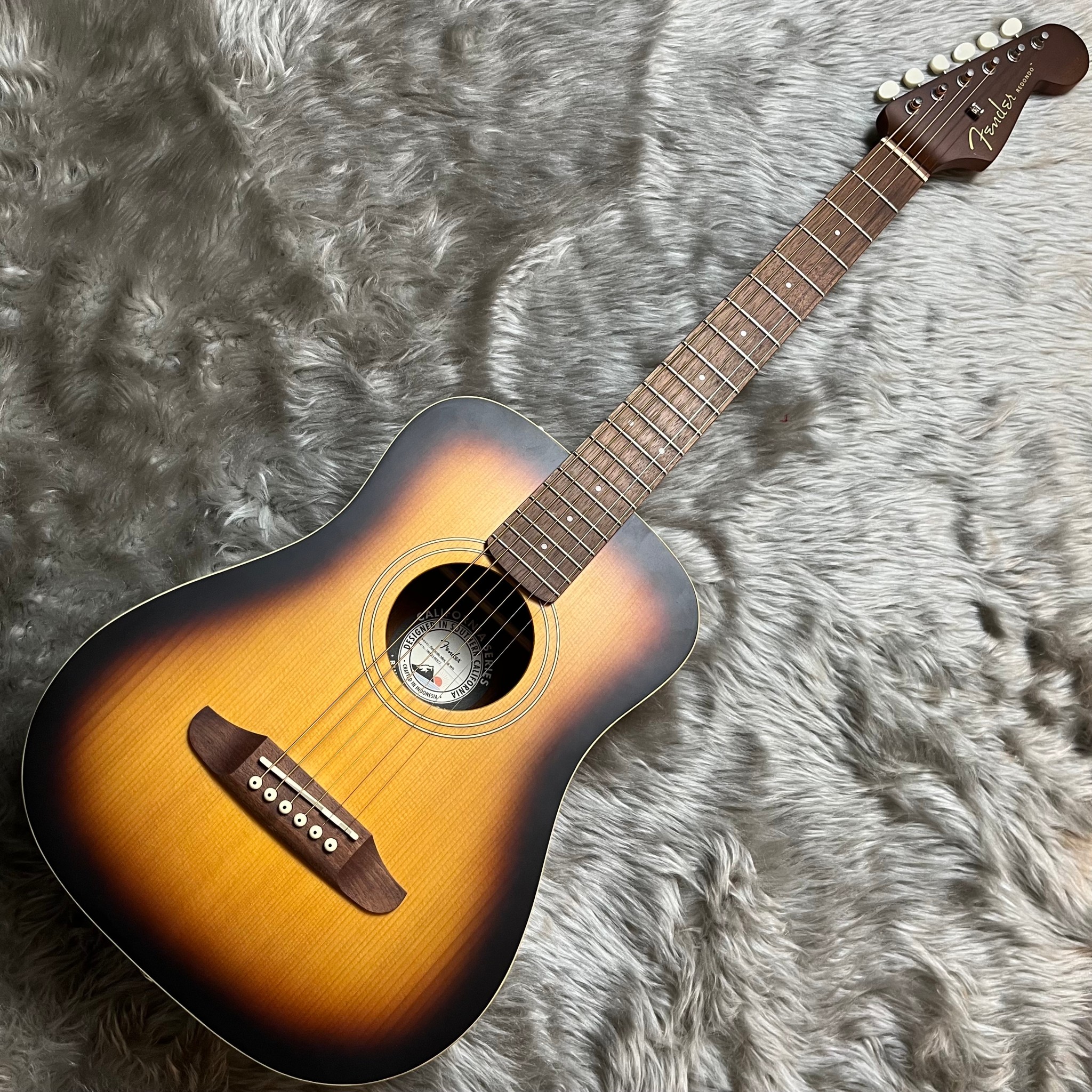 FenderREDONDO MINI W/B