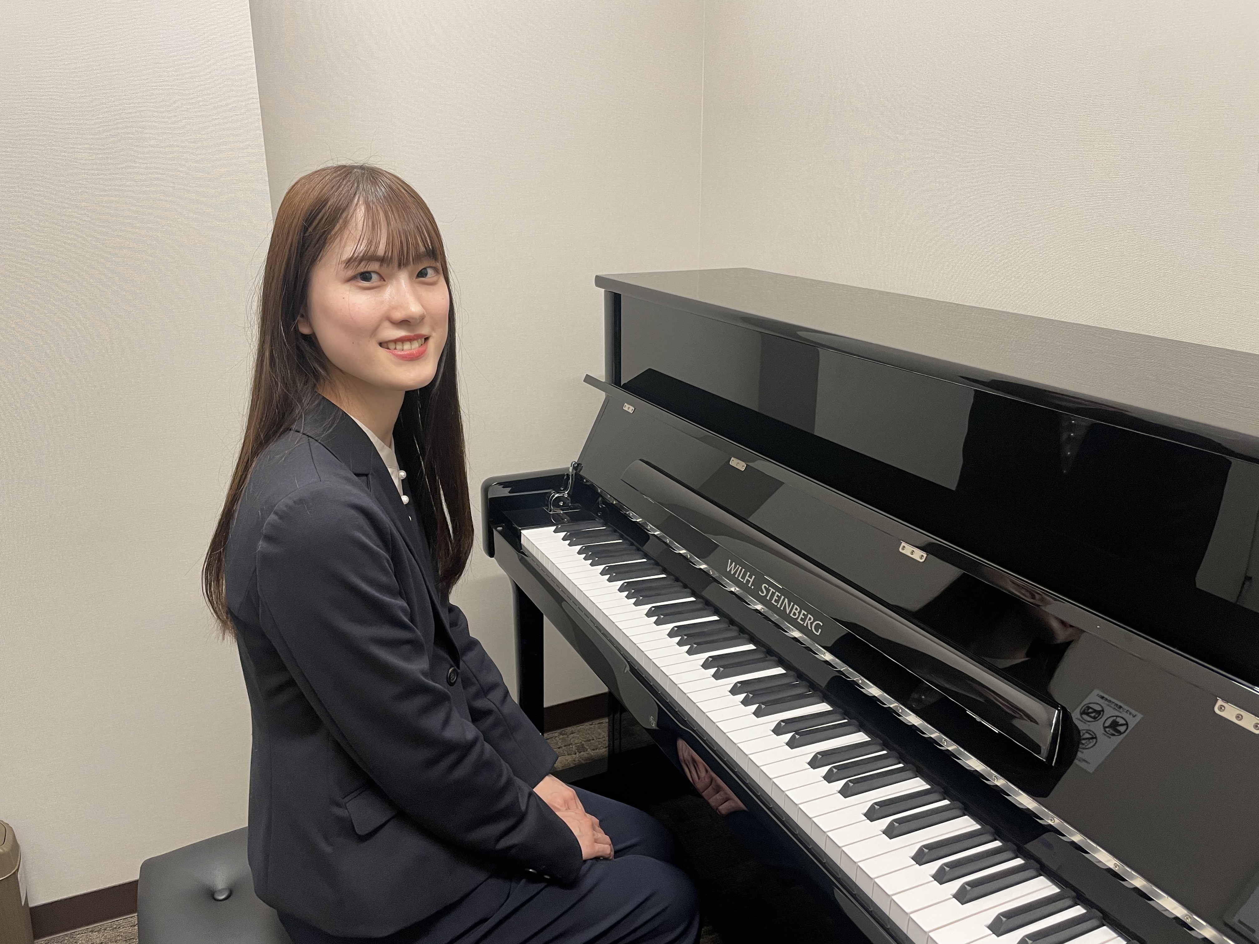 ピアノインストラクター芝田　佳子
