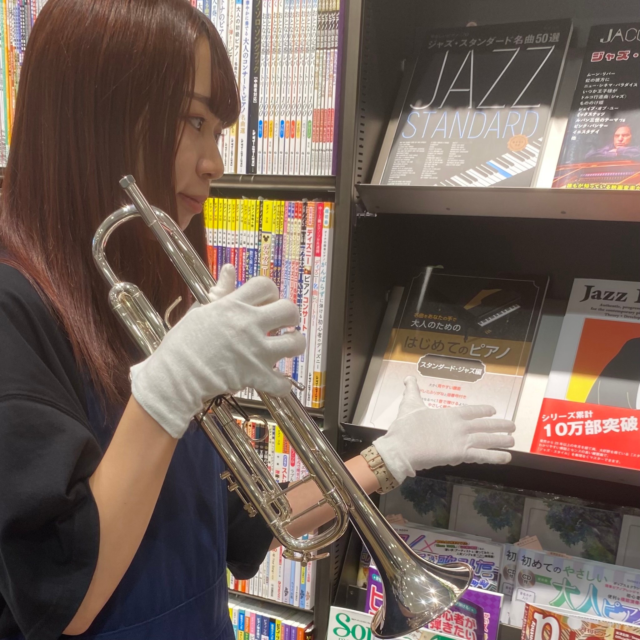 管楽器・楽譜アドバイザー〈楽譜担当〉林(はやし)