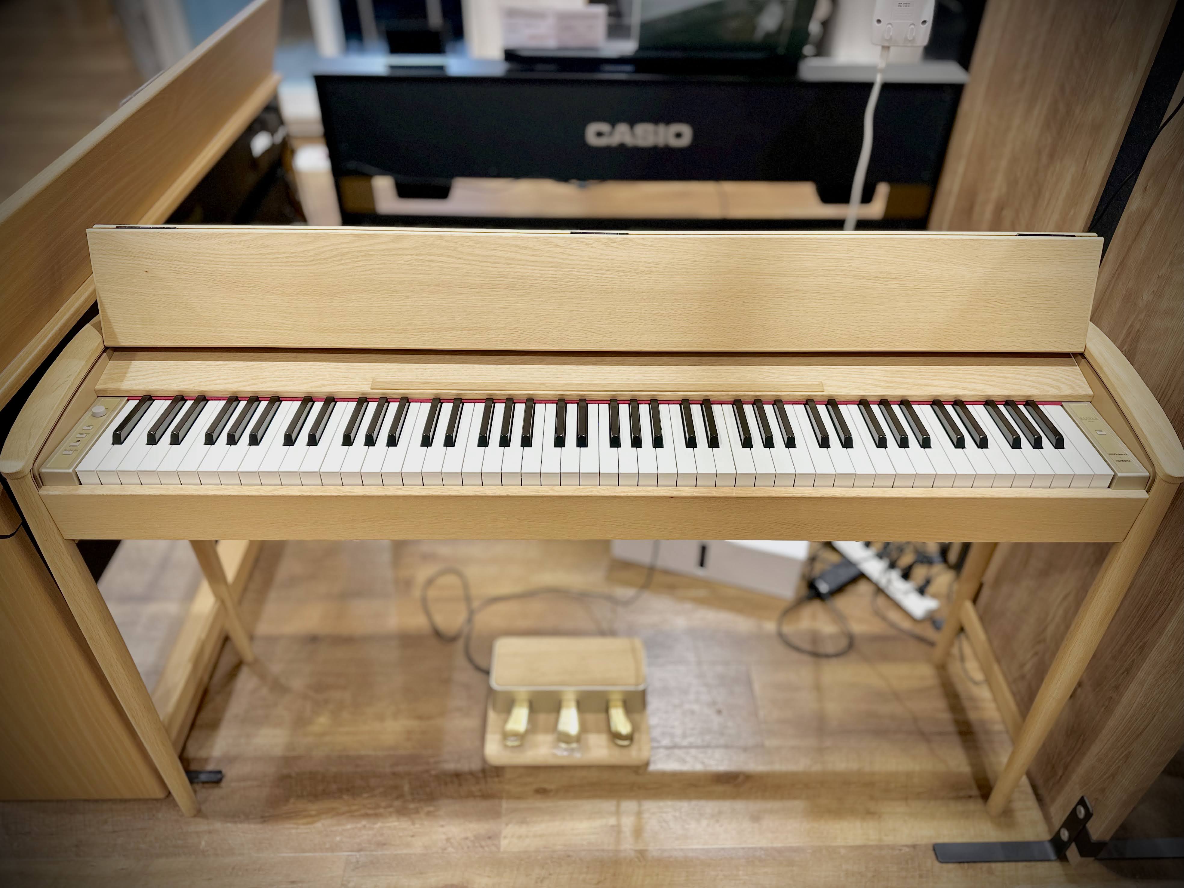 Roland(ローランド) × Karimoku(カリモク)KF-10 きよら