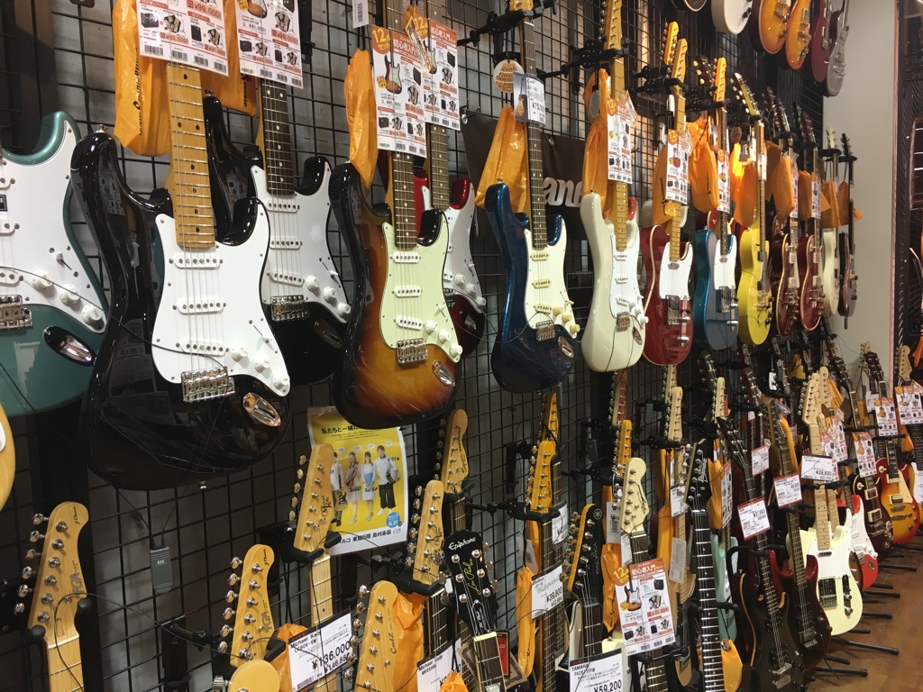 前回のつづき17年 予算万円までのエレキギターを本気で考えてみた 島村楽器 名古屋パルコ店