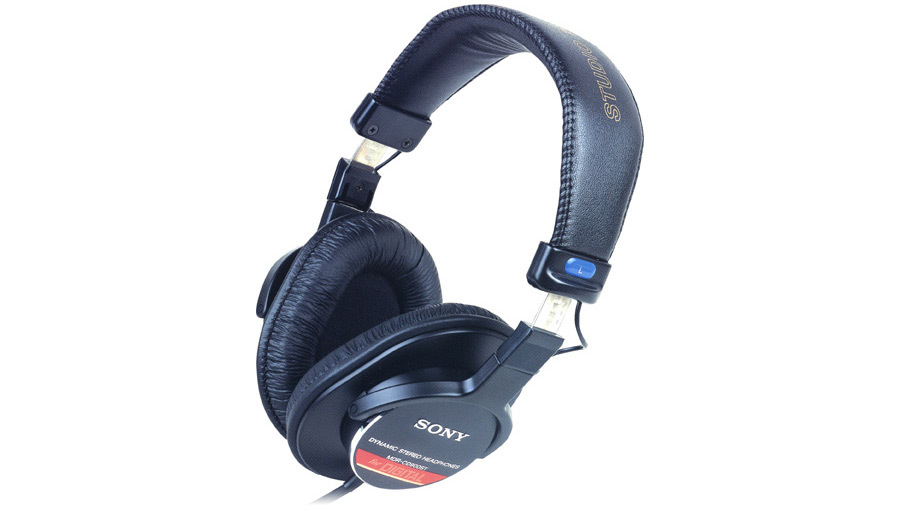 【新品/未使用品】SONY ヘッドホン MDR-CD900ST　人気/定番