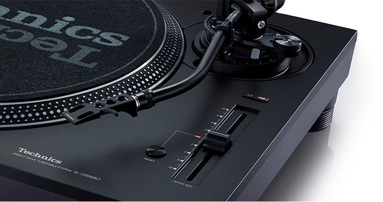 約11年ぶりに名機ターンテーブル復活！Technics SL-1200 mk7絶賛発売中