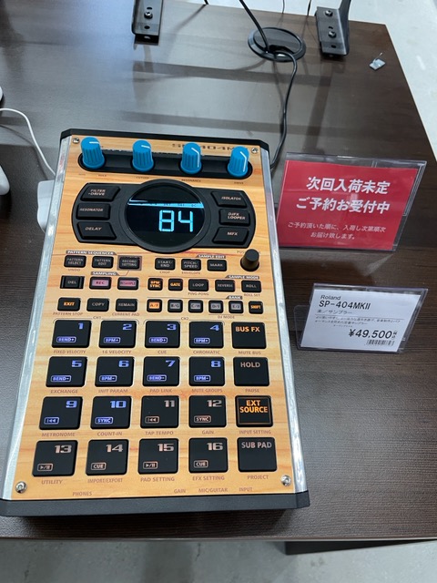 Roland SP-404 SX サンプラー スキンカスタム-