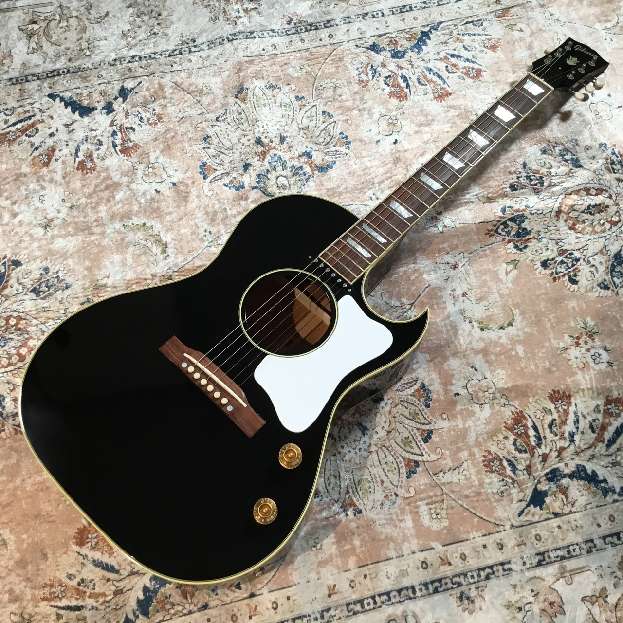 GibsonCF-100E Ebony