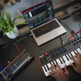 AKAI MPK mini Plus登場！MIDI/CV/GATE/CLOCK等豊富な接続端子を装備した37鍵仕様のUSB-MIDIキーボード！