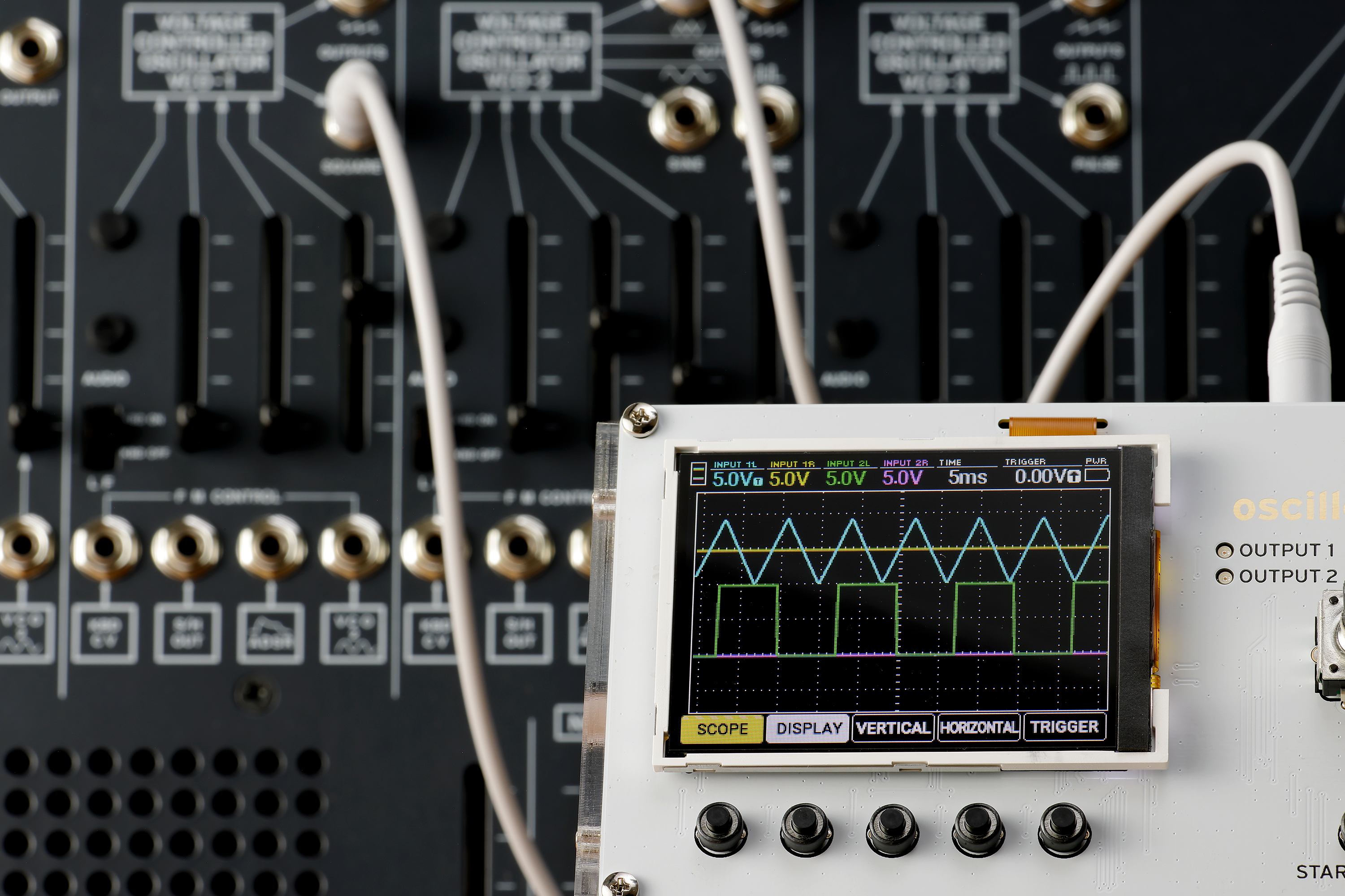 大好評のオシロスコープKORG Nu:tekt NTS-2 oscilloscope kitが