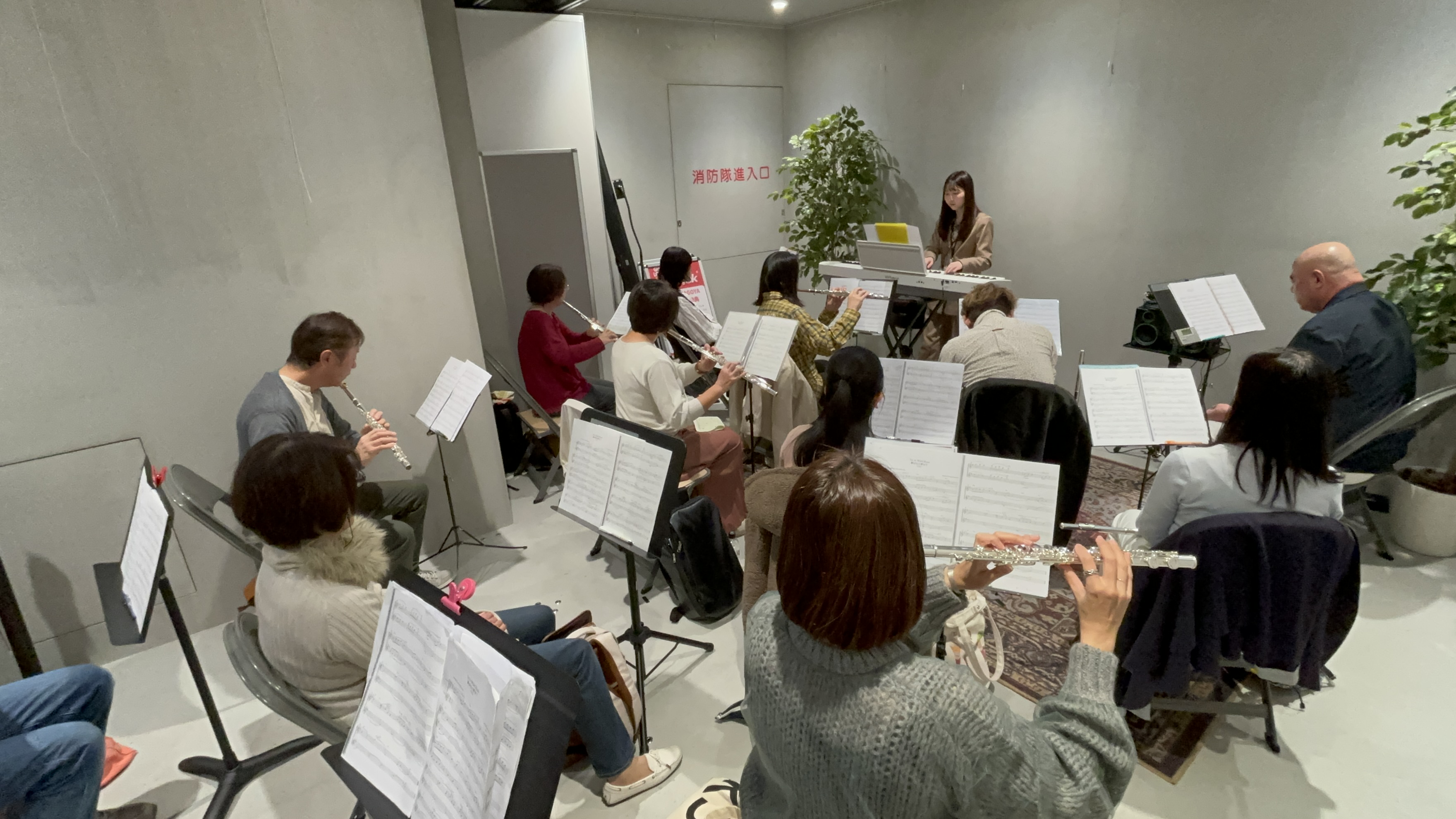皆様こんにちは。島村楽器名古屋パルコ店フルート・オカリナインストラクターの藤井です。本日は私がレッスンをしていた中・あるいは習っていた中で【楽しいなぁ】と感じたことをご紹介いたします♪これからレッスンを習うか検討されている方がいらっしゃいましたら是非ご参考にして頂けますと幸いです！ CONTENTS […]
