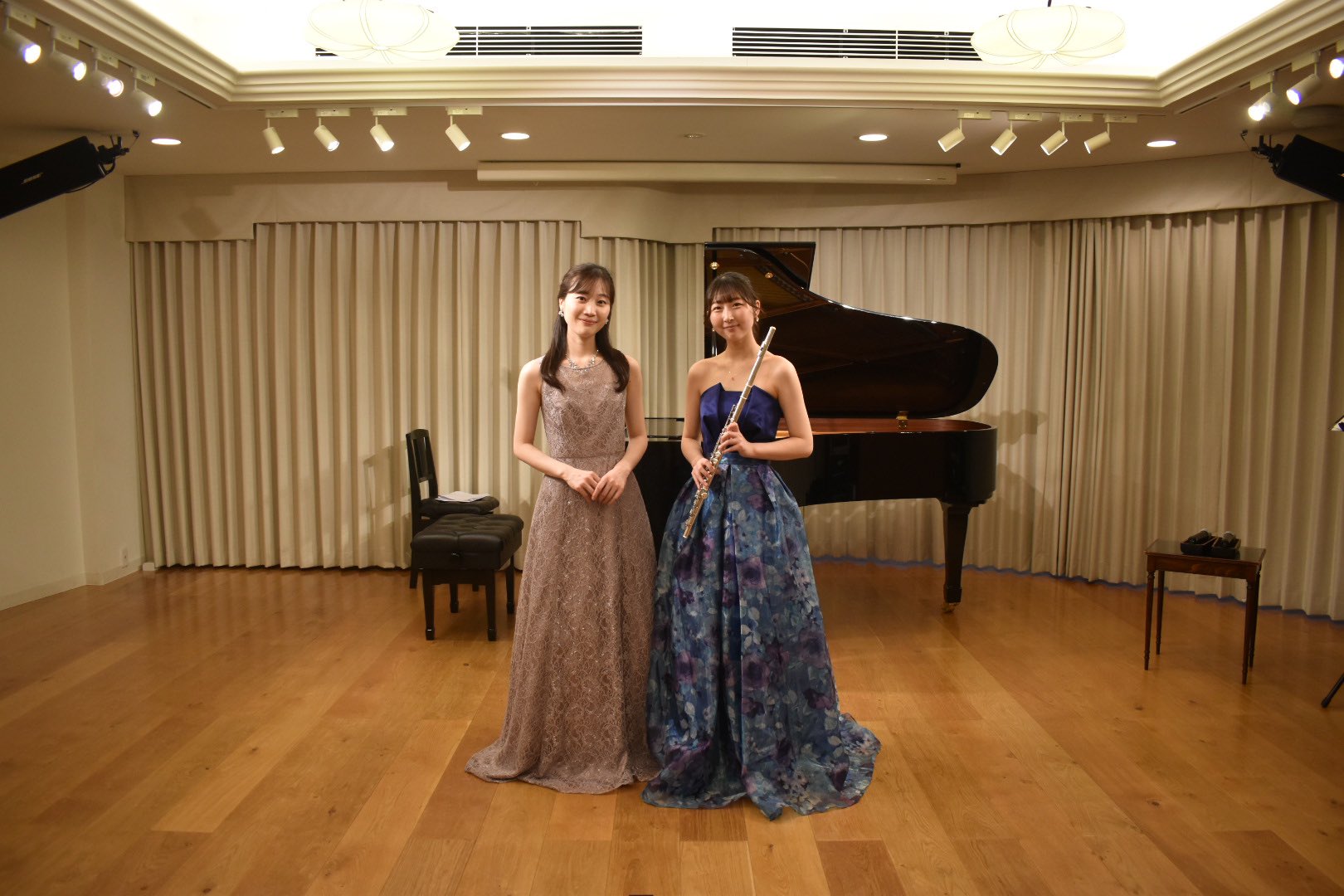 皆さんこんにちは。島村楽器名古屋パルコ店のインストラクター鬼丸・藤井です。本日は先日開催した、インストラクター演奏会の様子をお届けいたします。 CONTENTS開催場所・日時演奏プログラム会員様からのご講評♪まとめ【アーク栄サロンホールYouTubeにて】【その他演奏動画はこちら】お問い合わせ開催場 […]