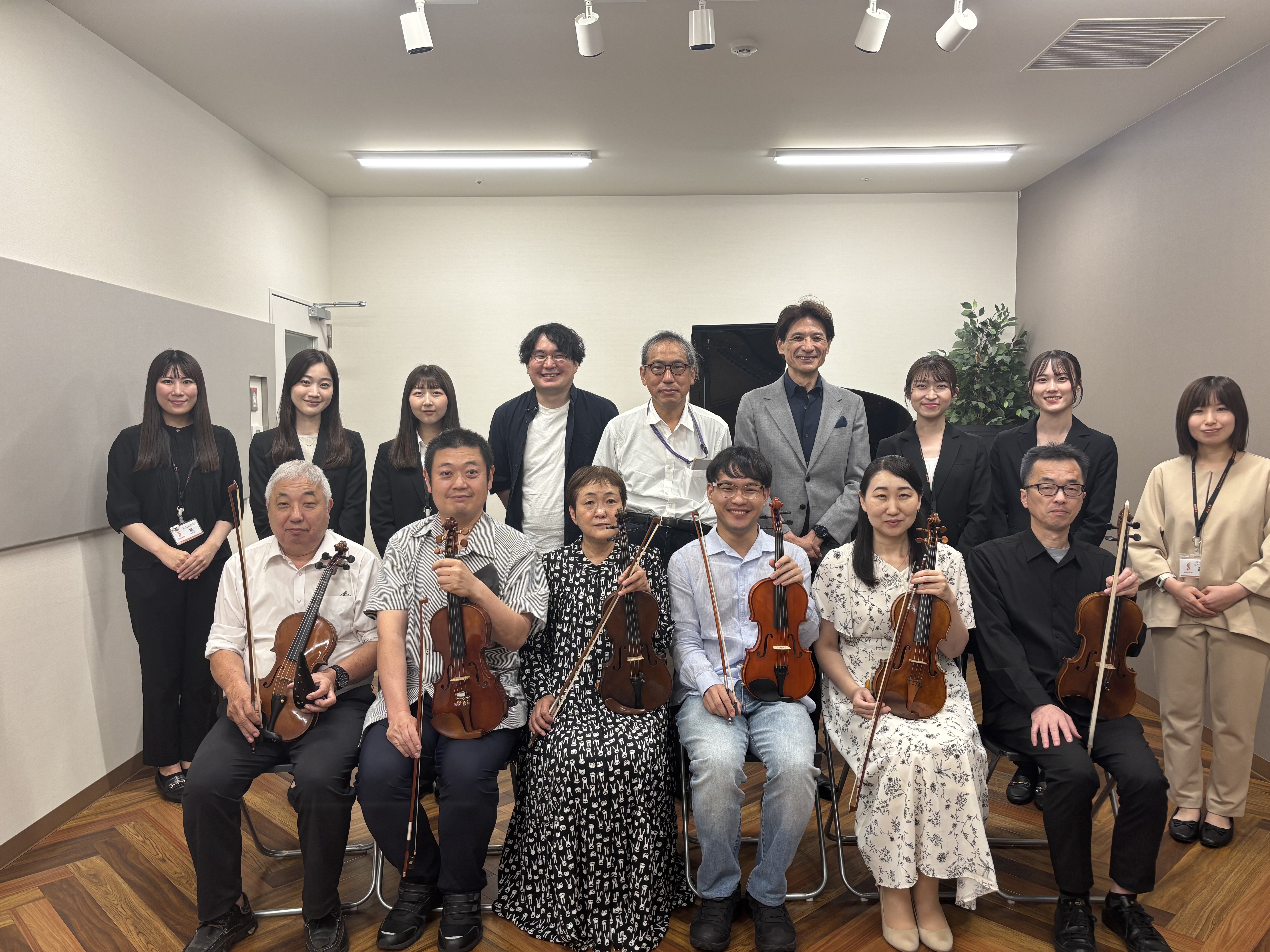 皆さんこんにちは～！島村楽器名古屋パルコ店インストラクターの鬼丸・藤井です。本日は、2025年7月21日(月・祝)と8月2日(土)に実施いたしました、YOURSTAGEのプレコンサートをレポートいたします。 CONTENTSYOURSTAGEとは本番レポートチケット情報YOURSTAGEとは YOU […]
