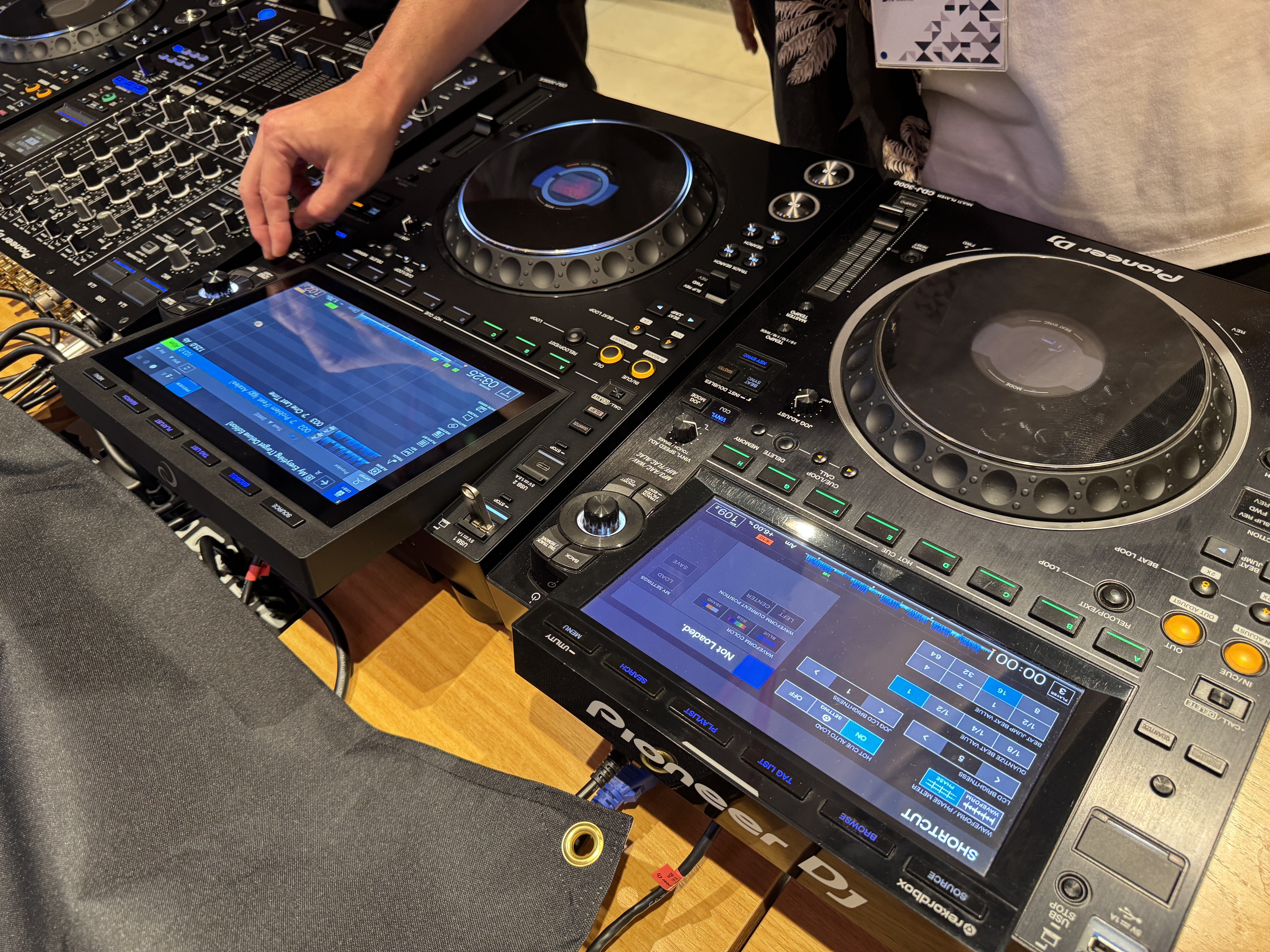 AlphaTheta CDJ-3000X登場！5年ぶりにとなる次世代
