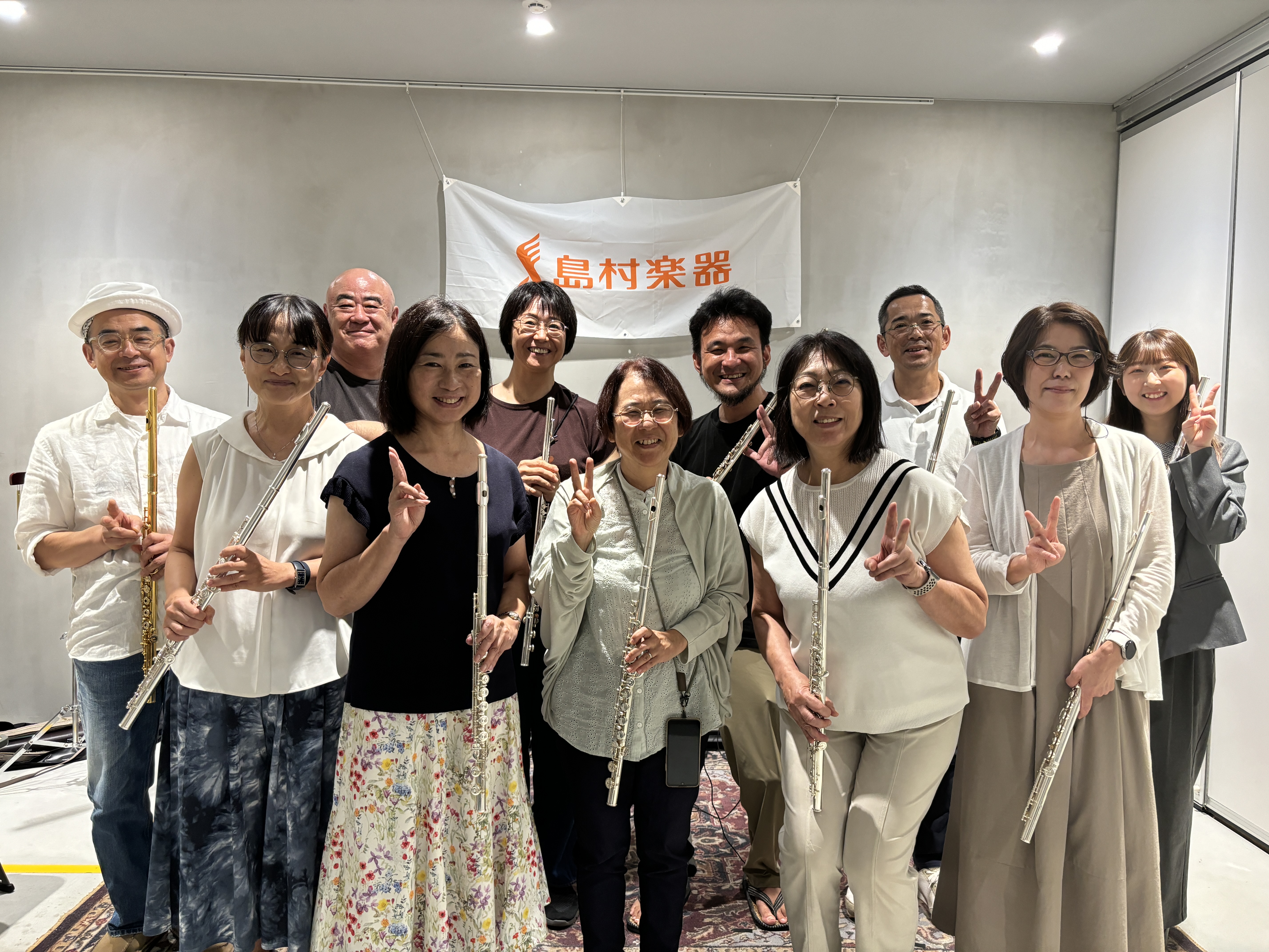 皆様こんにちは！インストラクターの藤井です。本日はサロン会員様限定アンサンブル会第5 弾のレポートをいたします♪ CONTENTSアンサンブル会概要実際の参加人数や取り組みは？アンサンブルの進め方は？開催頻度や楽曲難易度は？アンサンブルを楽しみましょう！アンサンブル動画の視聴はこちらアンサンブル会概 […]