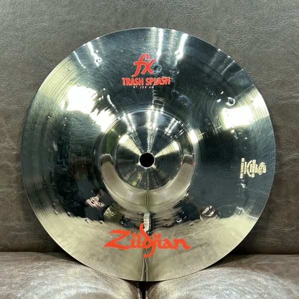 【品番】<br />
オリエンタル/TS9<br />
<br />
【選定コメント】<br />
アタックとサスイティンの音程感がバランスよくつながる。明るく弾けるようなアタック感。<br />
<br />
【販売価格】<br />
48,400円(税込)