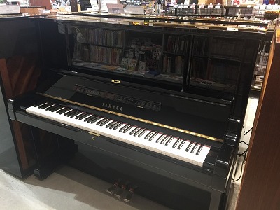 【過去入荷情報】ヤマハ中古ピアノUX3のご紹介（#3853776）～大人気の「X支柱」搭載モデル～