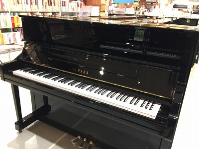 ヤマハ中古ピアノYU10(#6174570）のご紹介～2006年製の新しいモデル～
