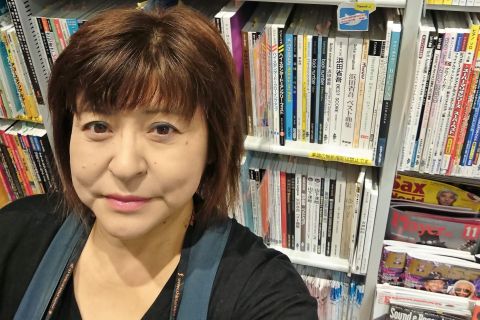 スタッフ写真 楽譜・ファンシー小物 吉田