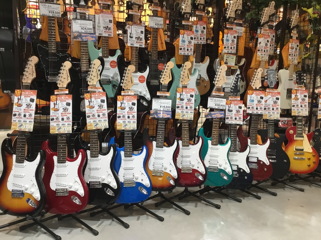 初心者エレキギター 自宅時間でギター始めよう お得な初心者向けギターセットのご紹介 イオンモール名古屋茶屋店 店舗情報 島村楽器
