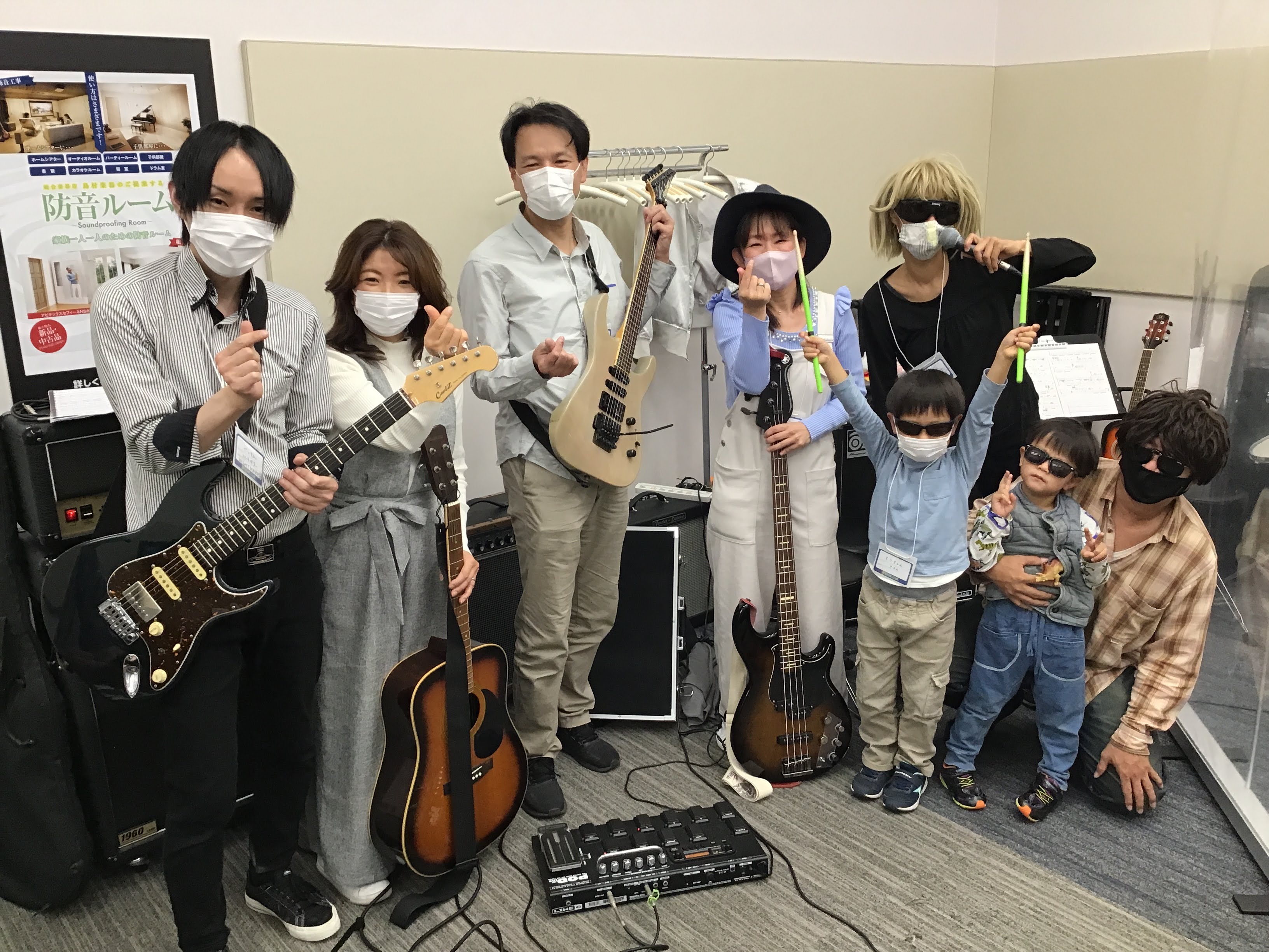 皆さん、こんにちは！サークル担当の伊藤です！！ OPEN MIC CLUB第17回の様子をお伝えします！ CONTENTS「OPEN MIC CLUB」って何？という方はこちら今回の曲目はZARDさんの「負けないで」です！最後はみんなで集合写真を！WEB申し込みはこちらから！「OPEN MIC CL […]