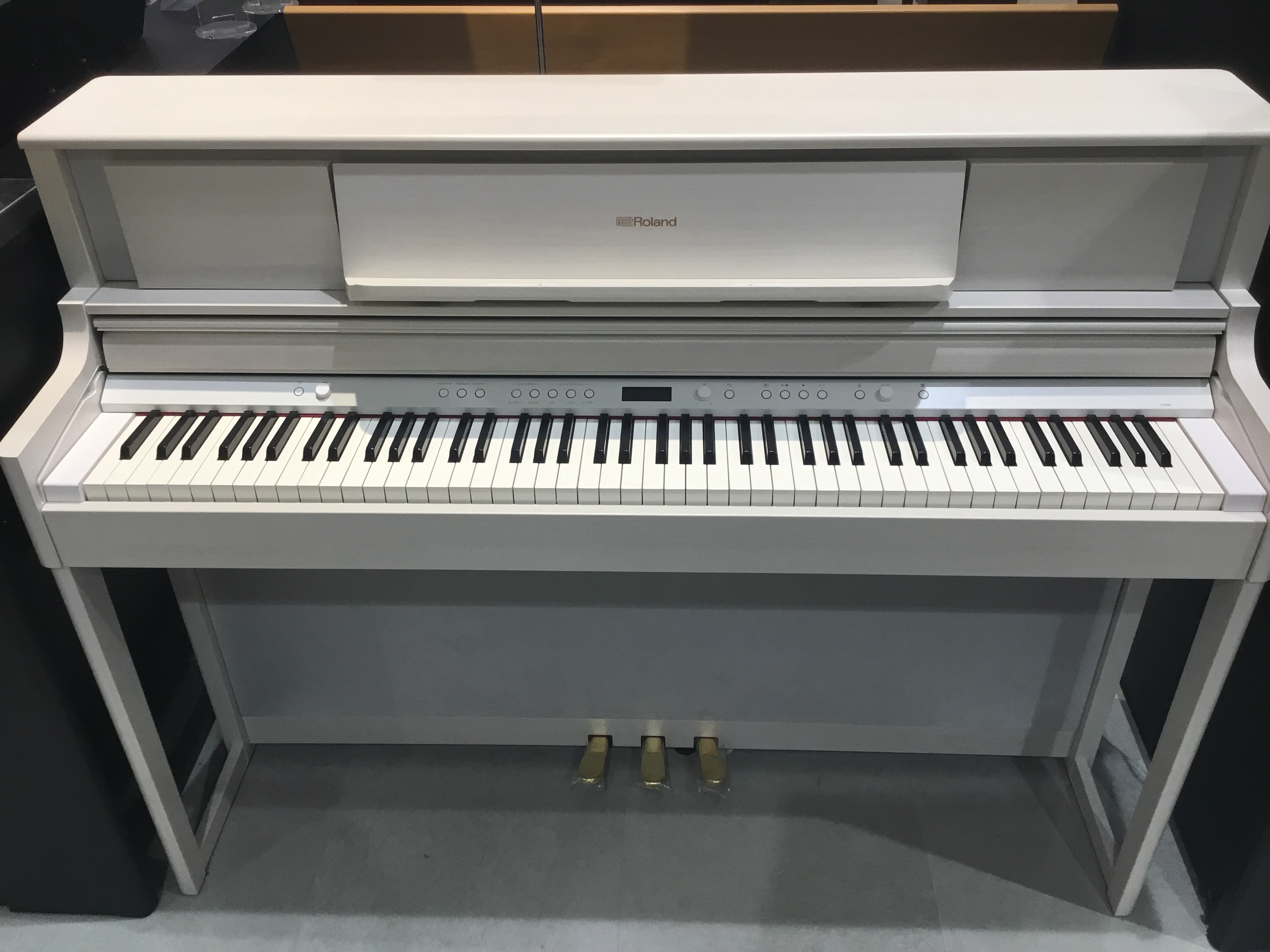電子ピアノ(木材✕樹脂ハイブリッド鍵盤)Roland/LX705GP