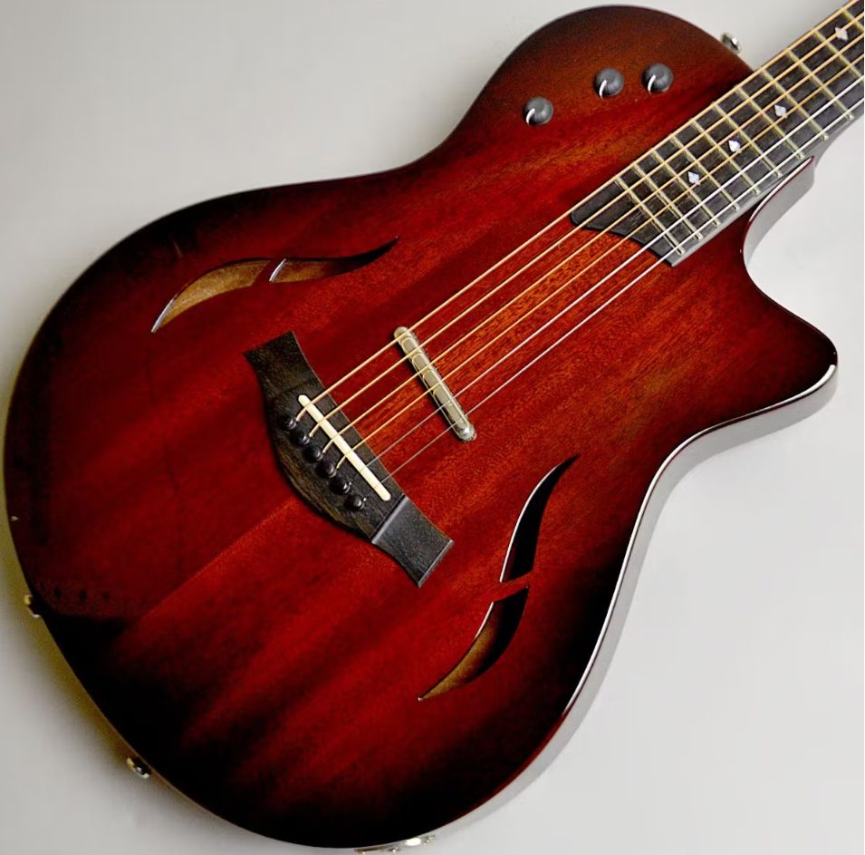 テイラー　中古アコースティックギターTaylor T5z Classic DLX