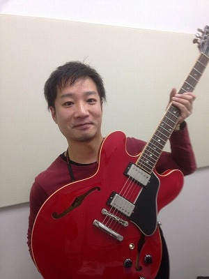 アコースティックギター・エレキギター・キッズギター 水曜日、土曜日森口 敬史(もりぐち たかふみ)
