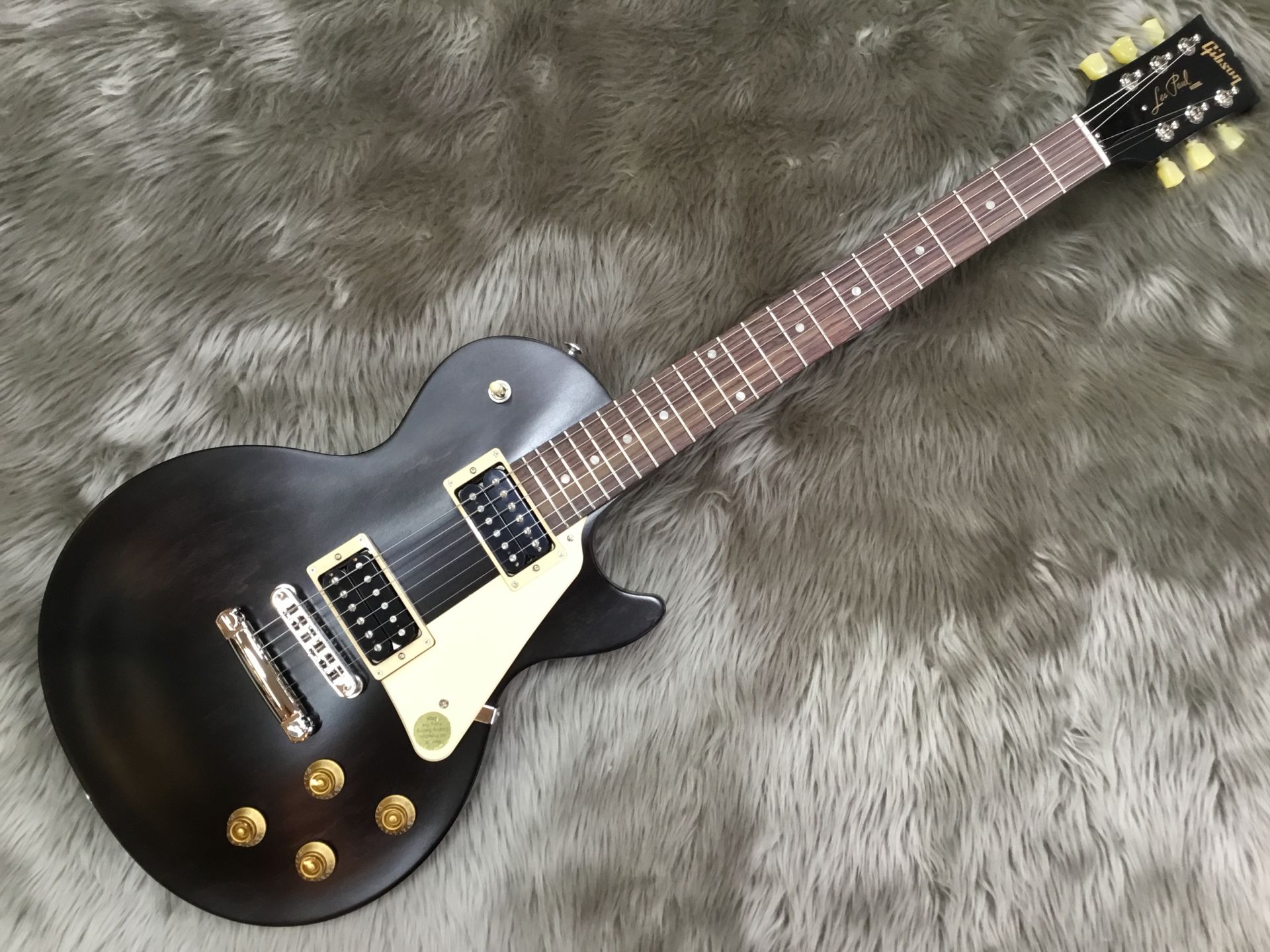 こんにちは！エレキギター担当の津田です！ *Gibson LesPaul Faded Tributeが入荷致しました！ |*メーカー|*品番|*定価（税込）|*売価（税込）| |Gibson|LesPaul Faded Tribute|OPEN|[!￥107,784!]| [https://info […]