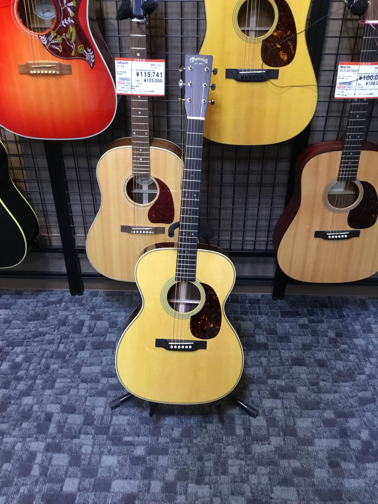 【ギター新商品】Martin 000-28 standard入荷しました。