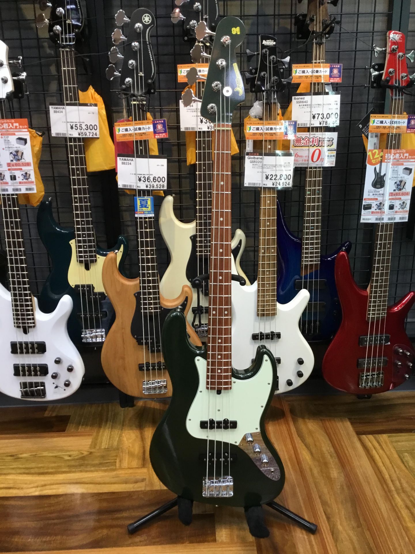 moonのJB-4C/R CRが当店にも入荷しました！ 店頭では実際にお試しいただけます。 ぜひ、お気軽にご来店ください！ |*ブランド|*型名|*定価(税込)|*販売価格(税込)| |moon|JB-4C/R CR|￥280,800|[!￥238,680!]| -ご来店いただいたタイミングによって […]