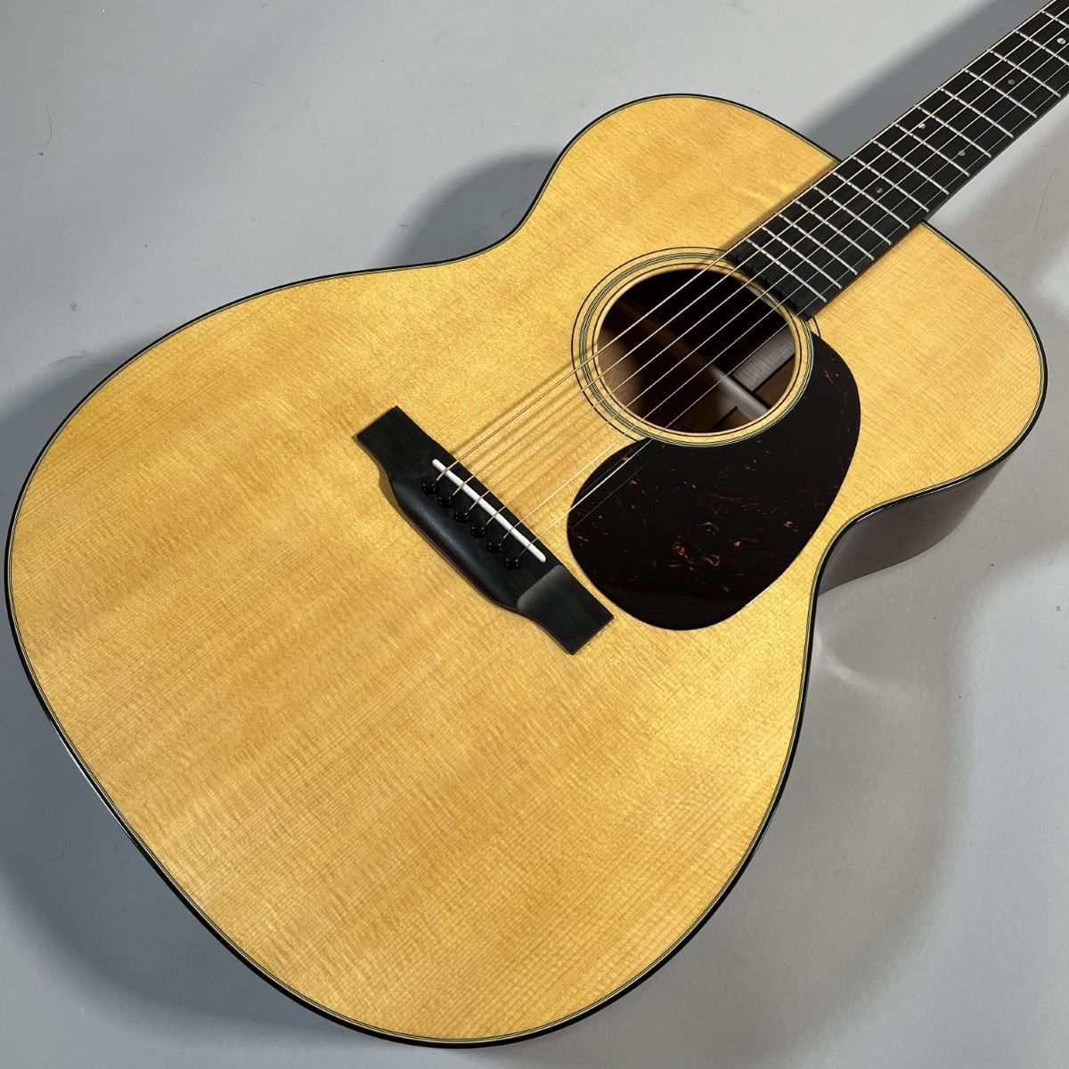 Martin000-18 standard