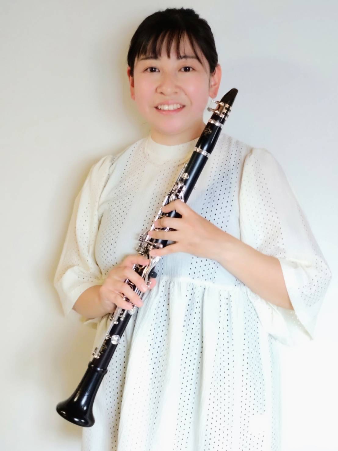 CONTENTS松村先生本人について聞いてみたレッスンについて聞いてみた体験レッスン随時受付中！松村先生本人について聞いてみた ・先生がクラリネットを始めたきっかけはなんですか 高校の吹奏楽部で入部してからの楽器決めで、第5希望に書いていたクラリネットになったのがきっかけです。 ・先生自身は学生の頃 […]