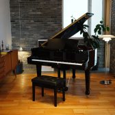 「いつかは…」を「今」叶える。プロが教える「小型グランドならではの魅力」