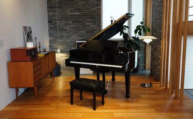 「いつかは…」を「今」叶える。プロが教える「小型グランドならではの魅力」