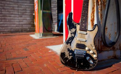 国内流通僅か。幻のカスタムギターブランド「Luxxtone Guitars」のご紹介