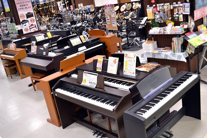 *2021年8月4日現在　電子ピアノ・アコースティックピアノ情報 [!!成田ボンベルタ店では、中古、アウトレット電子ピアノが、展示販売中です。アコースティックピアノも取り扱っております。調律師常駐のお店です。ピアノに関する事何でもご相談ください！!!] 私たちスタッフが、ピッタリの音をご案内しますの […]