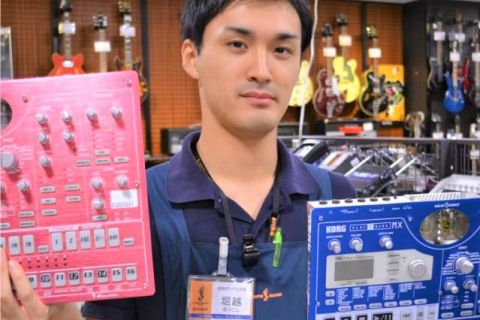 スタッフ写真 エレキギター、デジタル 堀越