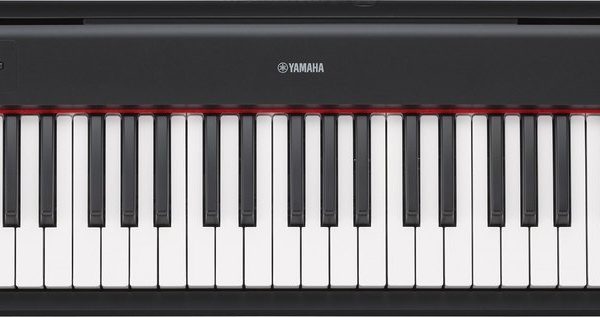 YAMAHA NP-12B<br />
即納可能です！<br />
<br />
【付属品】<br />
譜面立て　<br />
ACアダプター<br />
取扱説明書<br />
<br />
【特徴】<br />
軽量でスリムなボディに、リアルなピアノ音とタッチ感に優れたボックス型鍵盤を搭載。アコースティックピアノをイメージした電子キーボード。<br />
スリムでコンパクトなボディに、こだわりのピアノ音色を搭載。<br />
<br />
【保証】<br />
1年