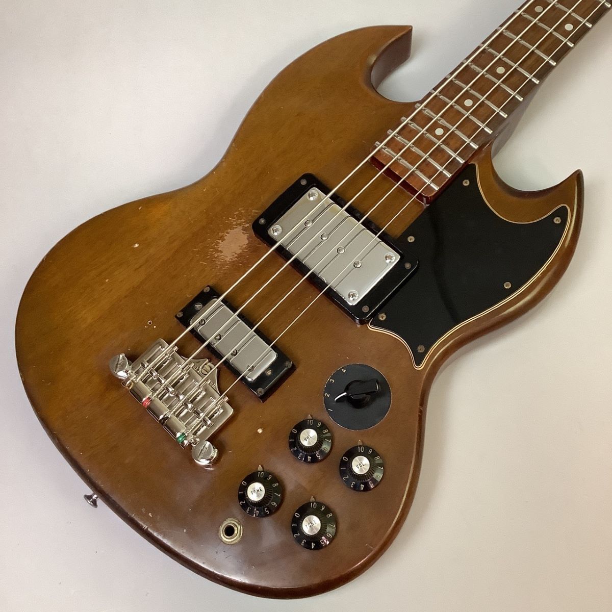 エレキベースGibson EB-03