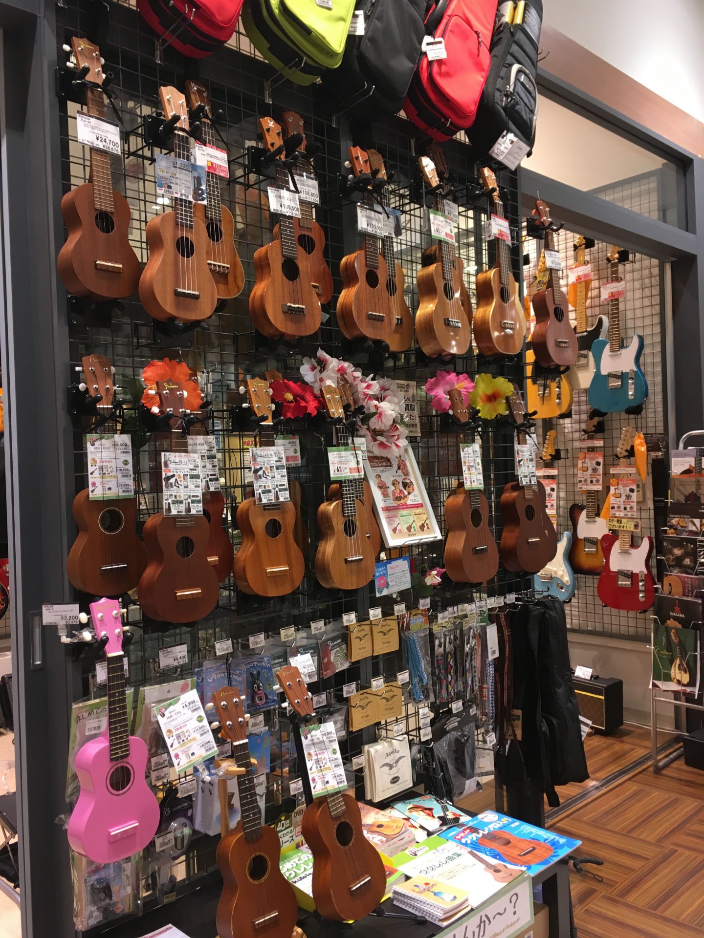 ウッキー田上のウクレレ新入荷情報！
