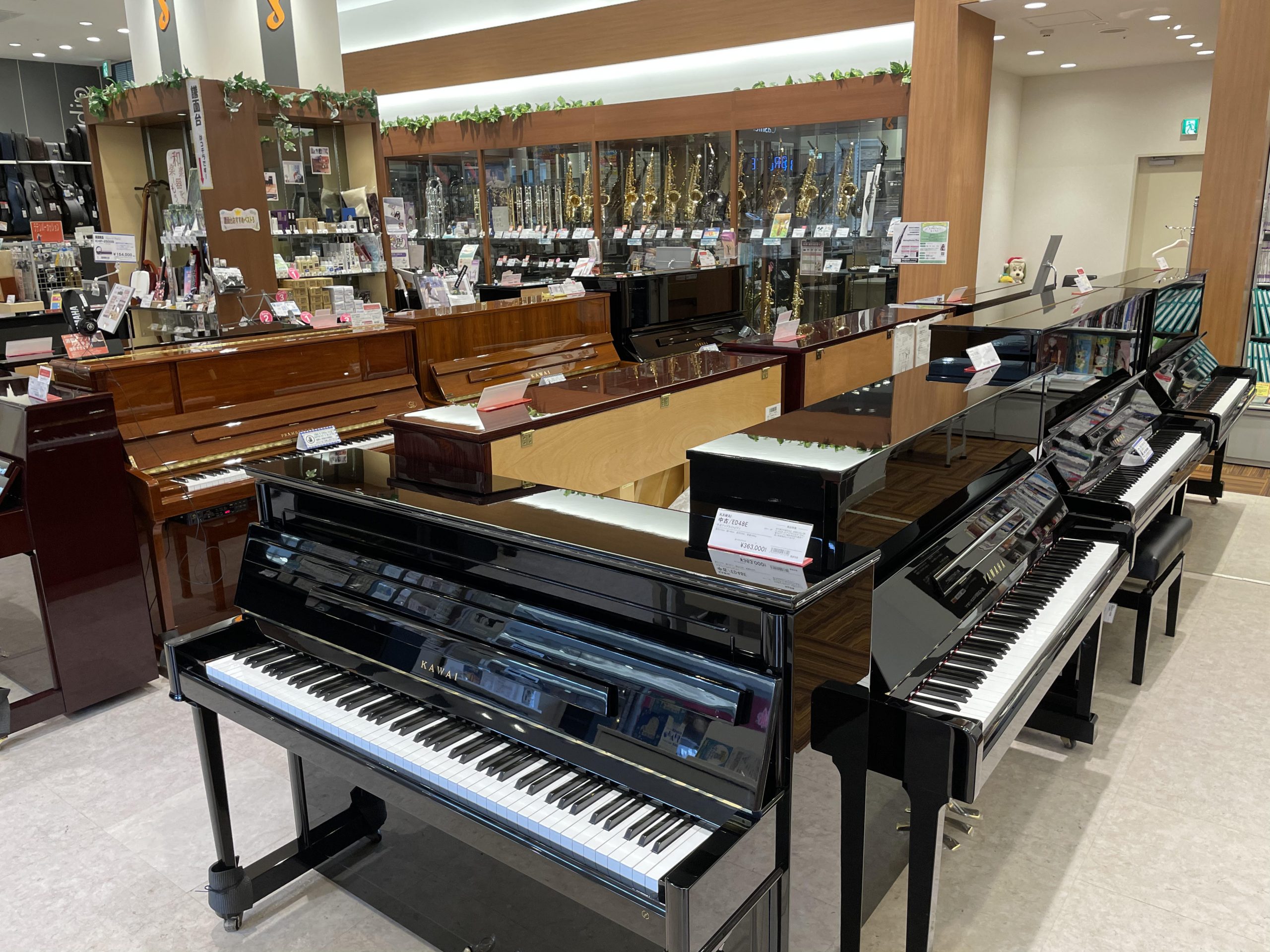 【3/1更新】新品・中古アップライトピアノ展示しております！