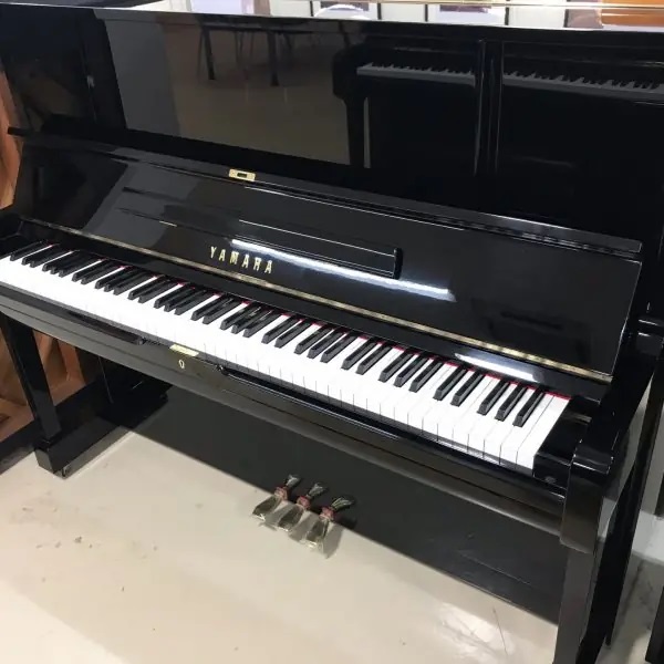 1984年製中古アップライトピアノYAMAHA・UX1