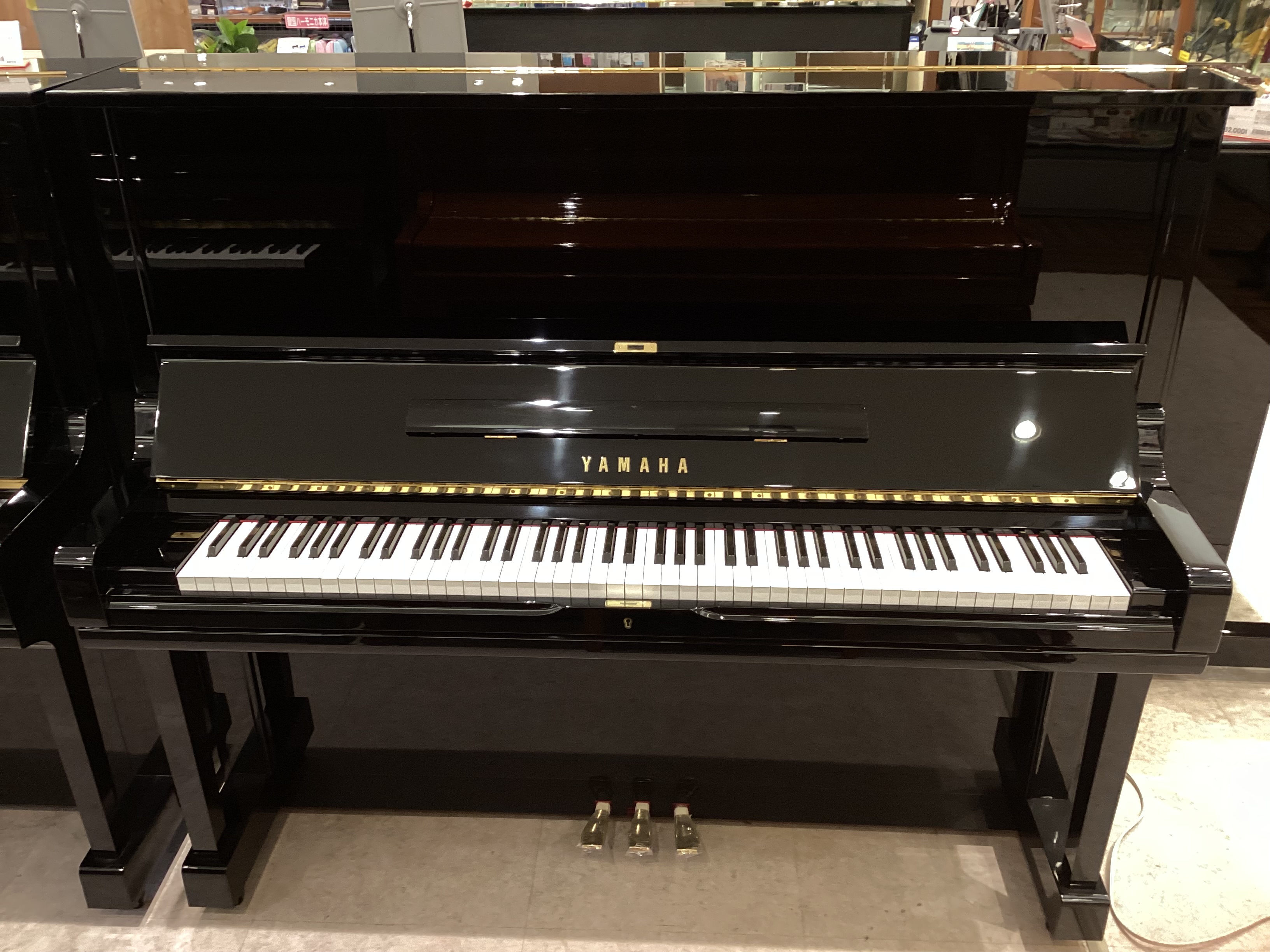 1986年製中古アップライトピアノYAMAHA U3A