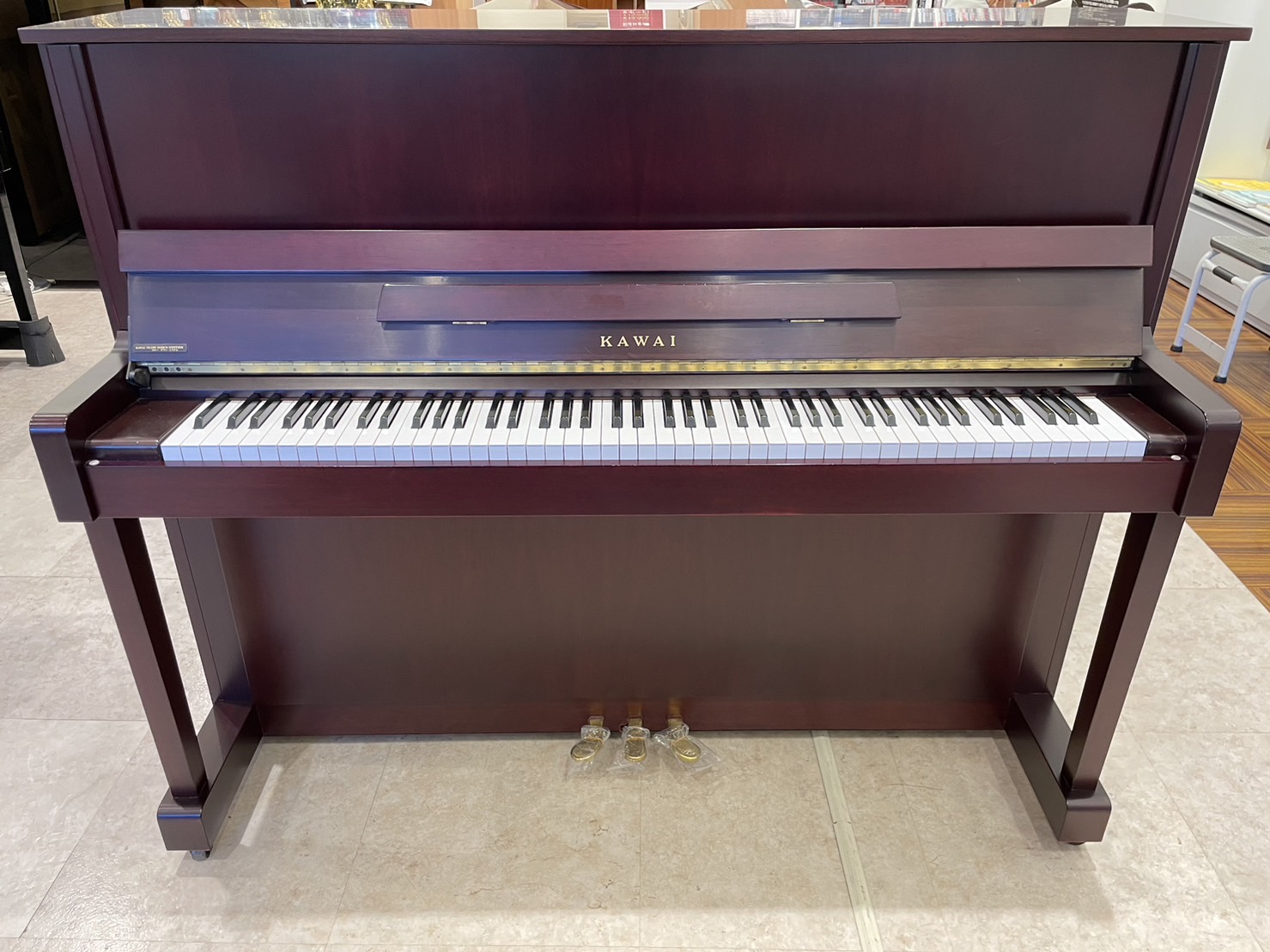 2000年製中古アップライトピアノKAWAI　K25M