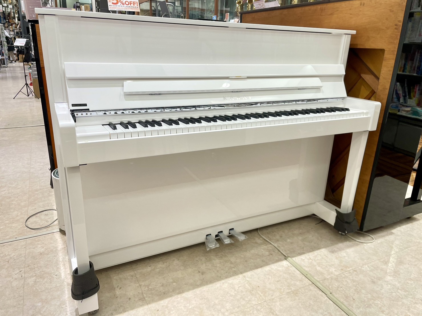 新品アップライトピアノ【展示品限定クリアランスセール対象商品!】KAWAI・K-114SX(WHP)