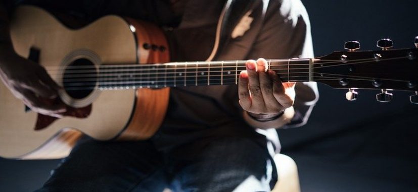 CONTENTSステージで大勢の観客の前で演奏してみませんか？ステージで大勢の観客の前で演奏してみませんか？ こんにちは！島村楽器イオンモール名取店の伊藤です！10月19日(土)にイオンモール名取1階けやきコートにてアコースティック主体のコンサートライブイベントを開催いたします！その名も… 「ジャズ […]