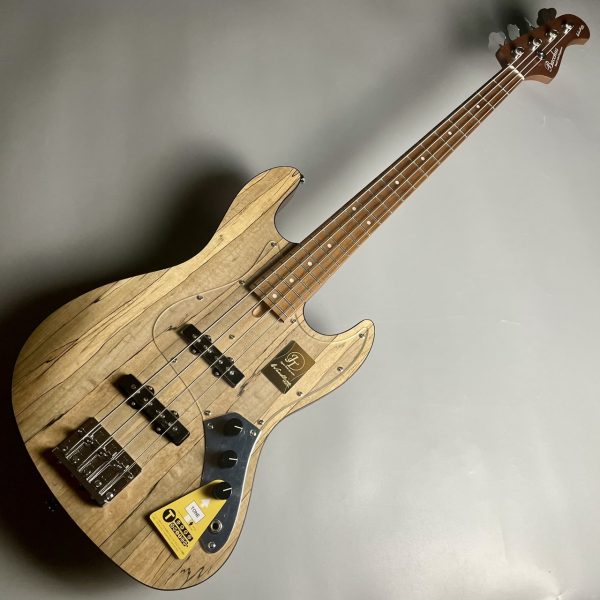 Bacchus WL4-SPM RSM/M NAS【傷あり特価】<br />
<br />
通常販売価格￥114,400(税込)<br />
→特価価格￥107,250(税込)<br />
<br />
Japan Tune-up Seriesの美しい木目のスポルテッドメイプルをボディトップに採用した雰囲気漂うベース！ローステッドメイプルもネックに採用！